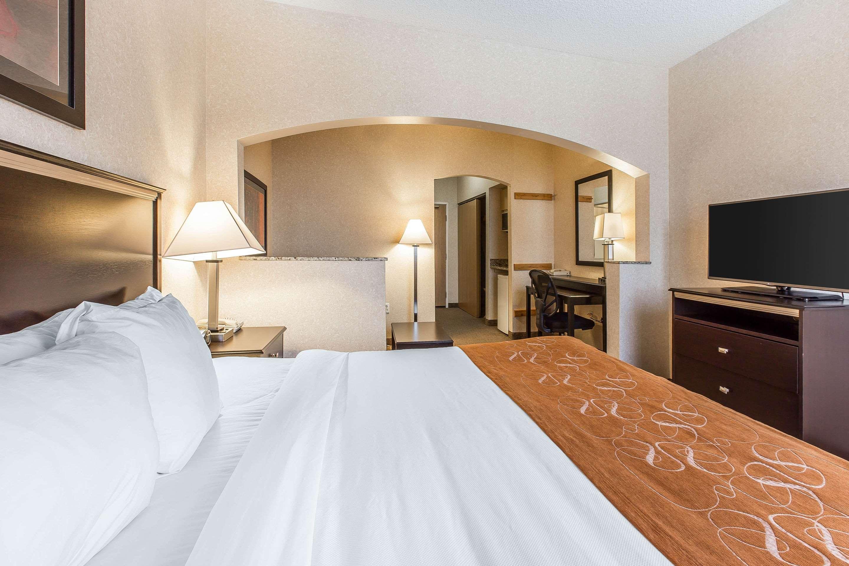 Comfort Suites Summit County Dillon Exteriör bild
