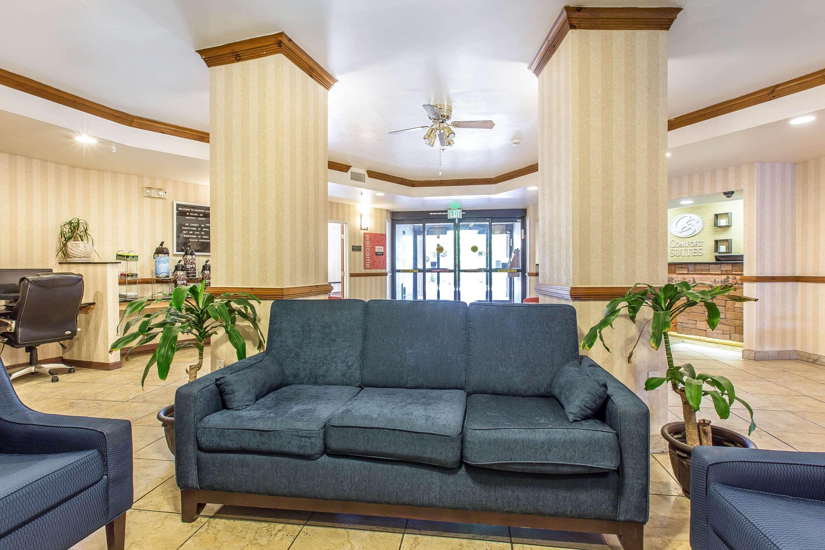 Comfort Suites Summit County Dillon Exteriör bild