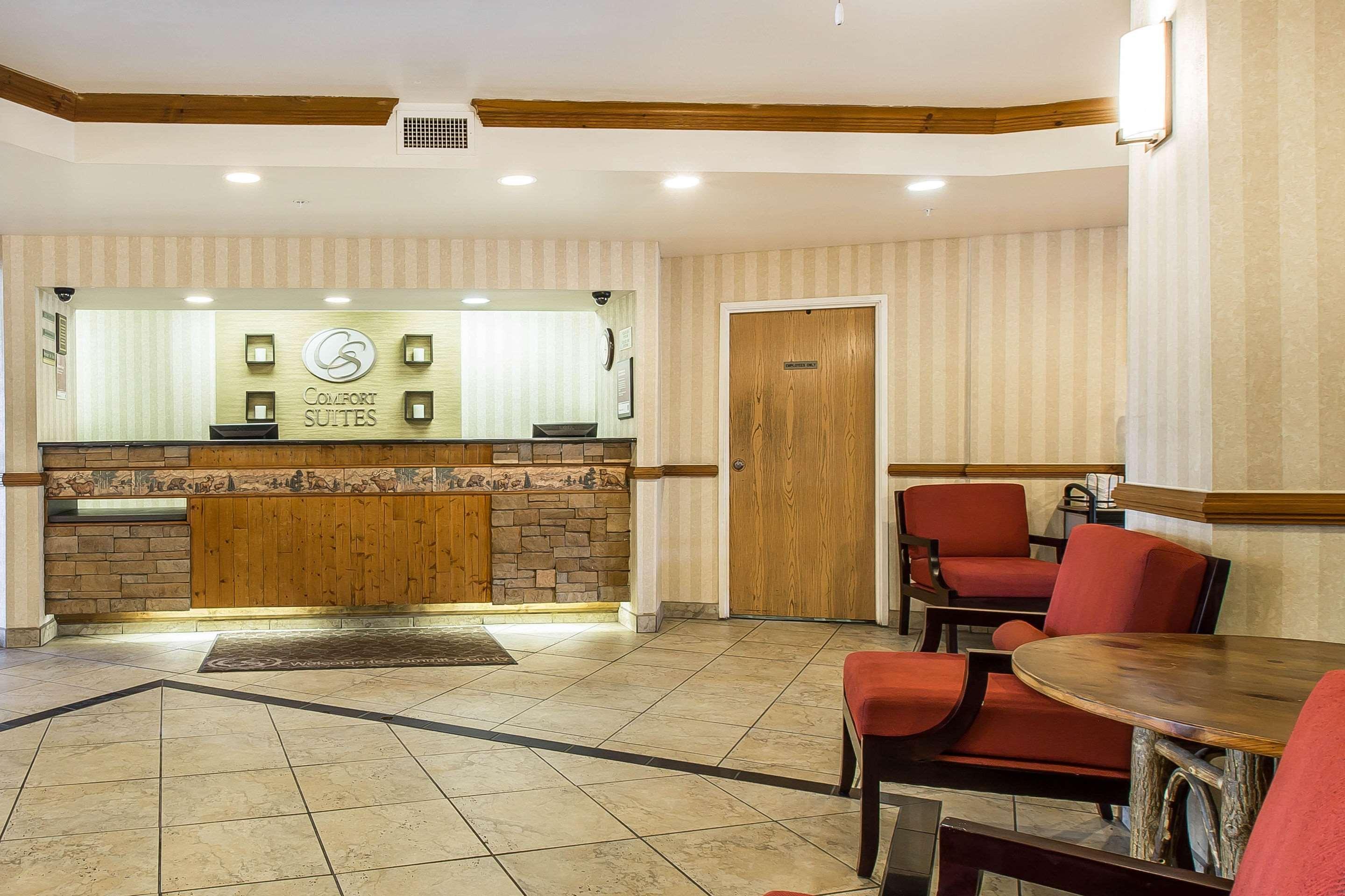Comfort Suites Summit County Dillon Exteriör bild